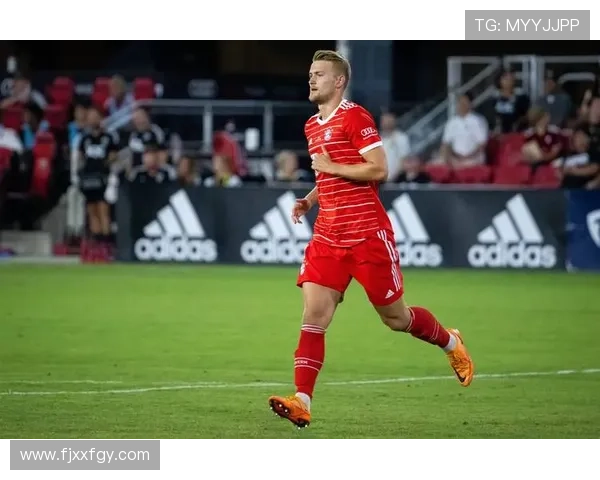 埃贝尔称穆西亚拉回归利好拜仁德足